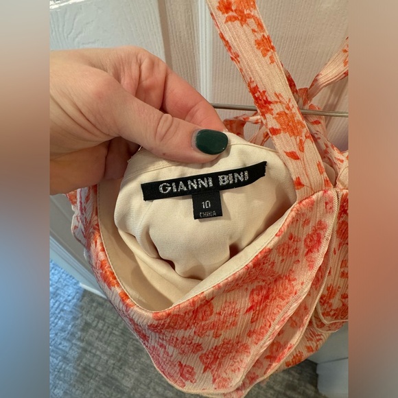 Gorgeous Gianni Bini cocktail dress! - Picture 4 of 4